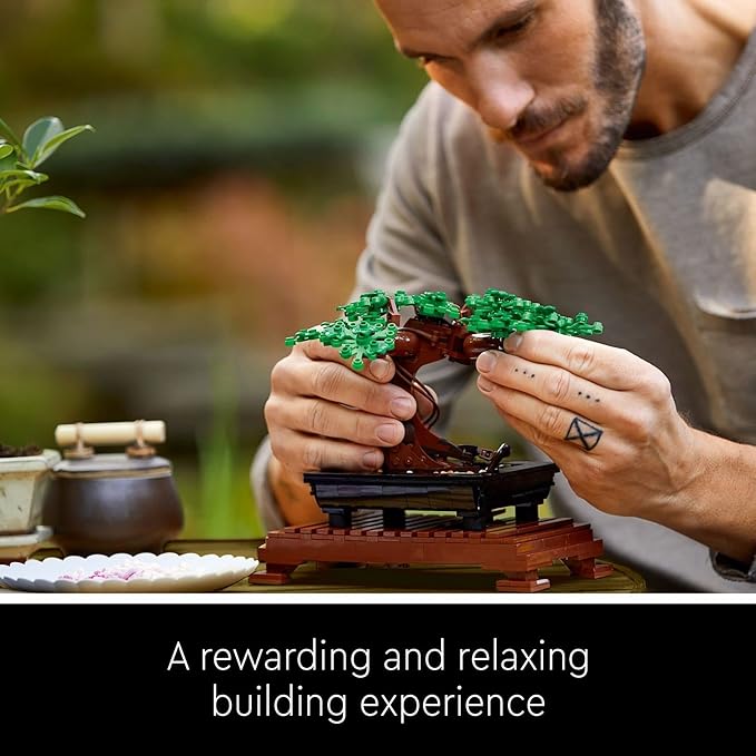 LEGO Botanicals: Bonsai Tree (10281) - Image 3